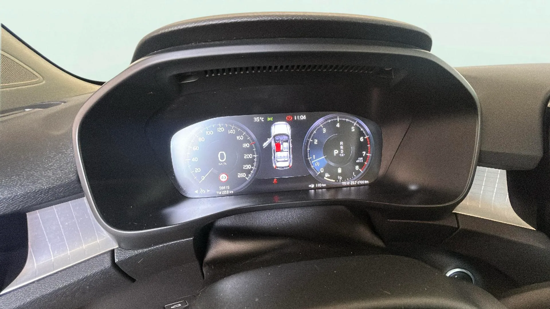 Volvo XC40 2.0 B4 G AWD Inscription - foto 9