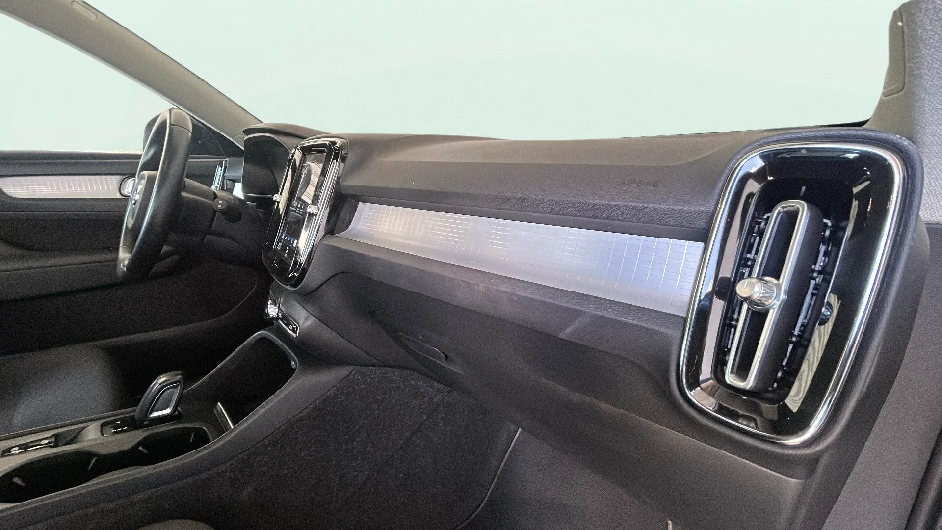 Volvo XC40 2.0 B4 G AWD Inscription - foto 18