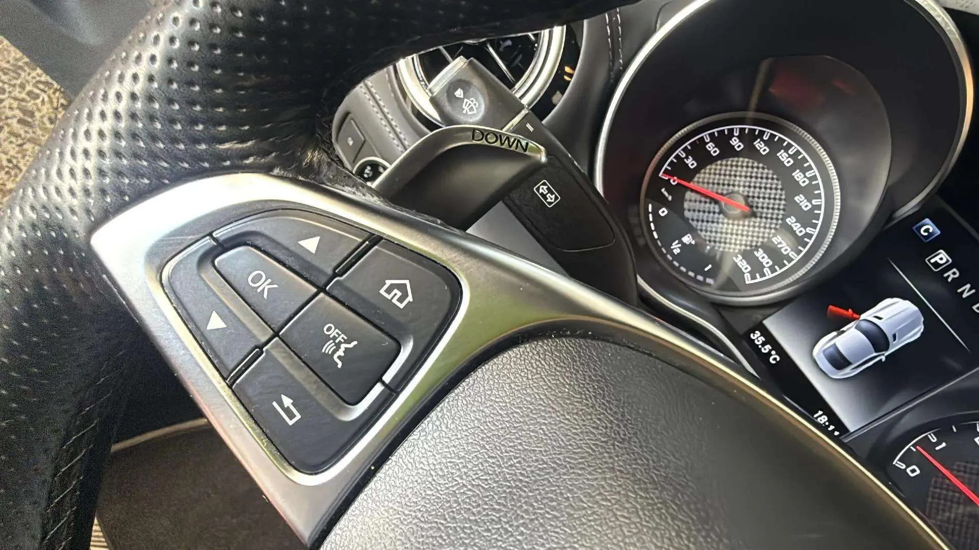 Mercedes-Benz AMG GT Mercedes-AMG GT - foto 23