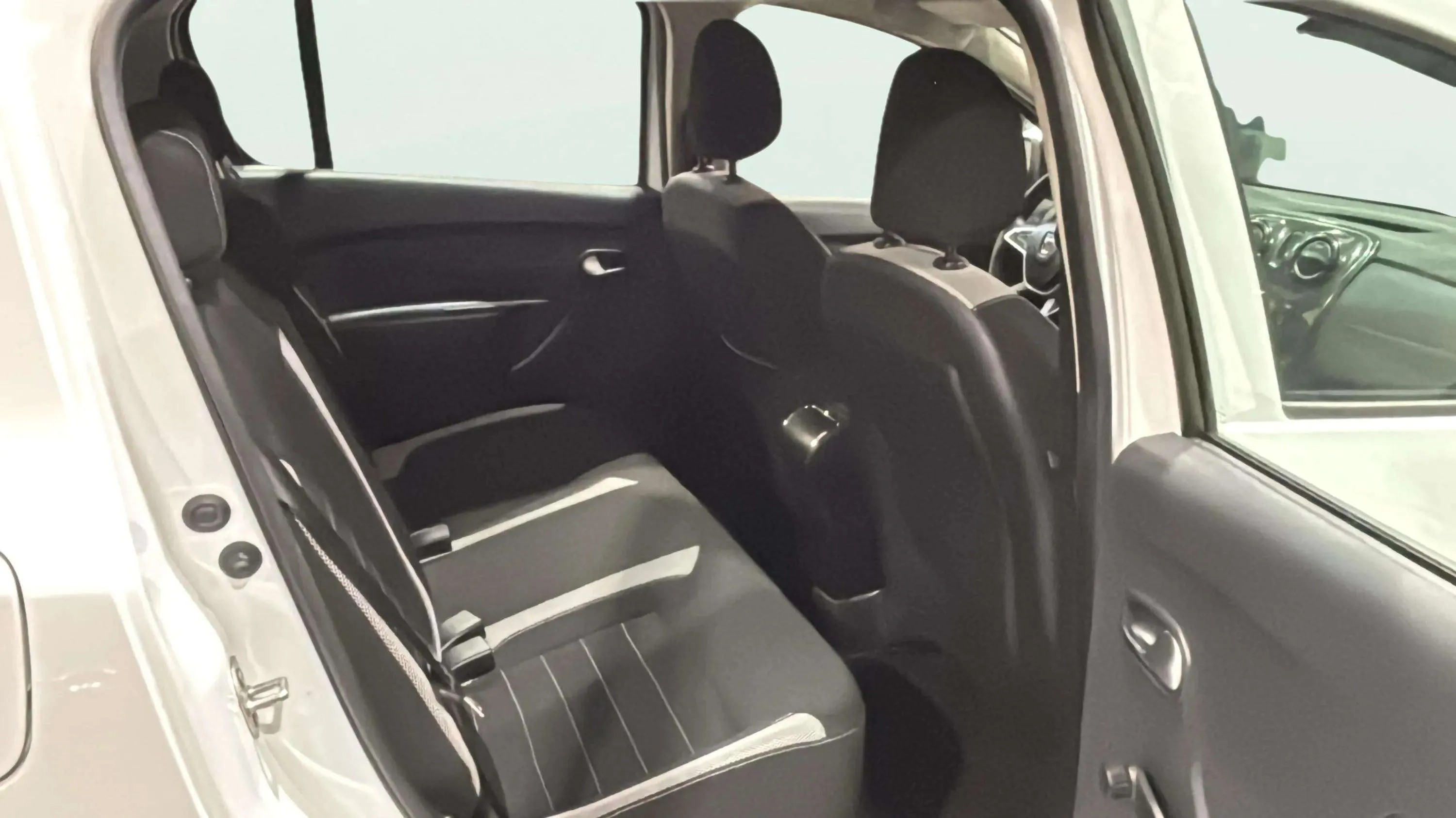 Dacia Sandero Stepway Ambiance TCe - foto 16