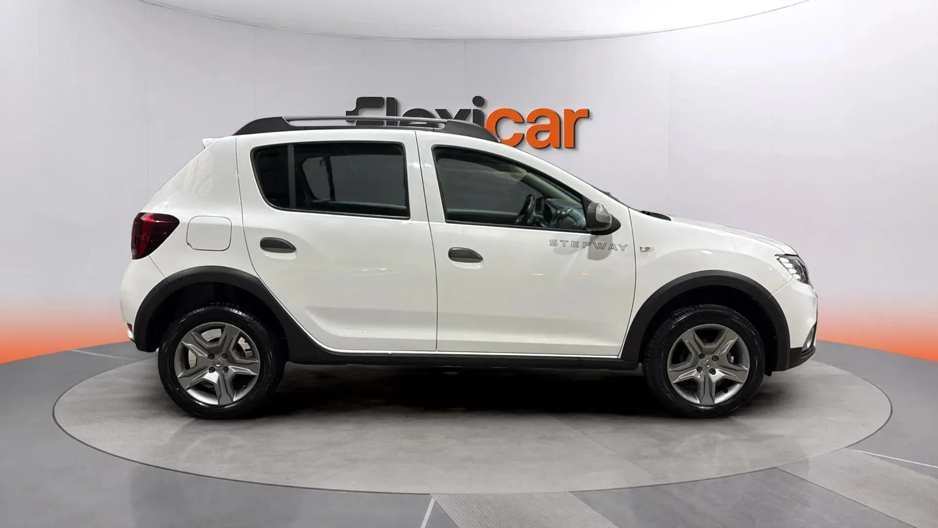 Dacia Sandero Stepway Ambiance TCe - foto 8