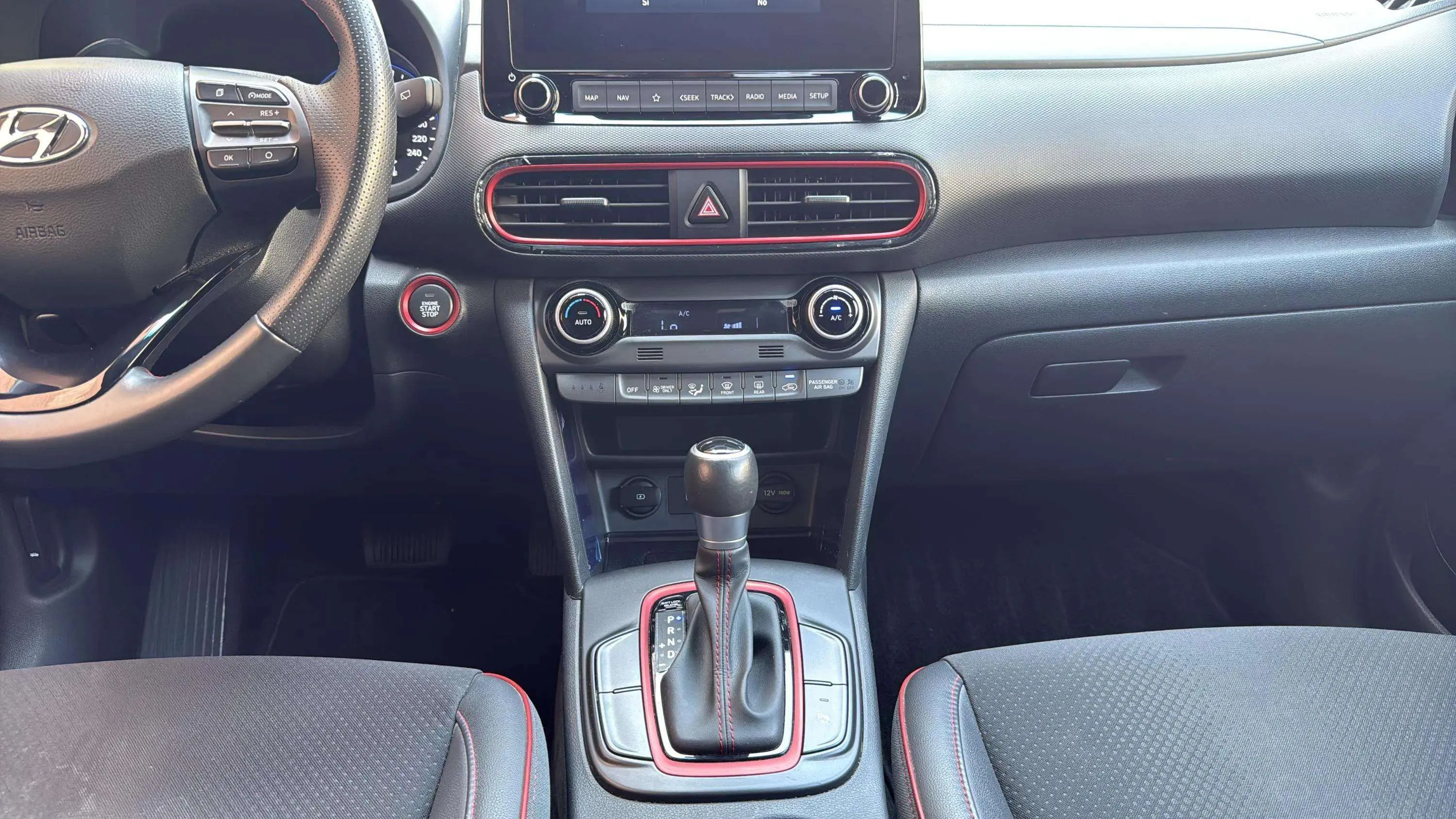 Hyundai Kona 1.6 GDI HEV Tecno Red DCT - foto 14