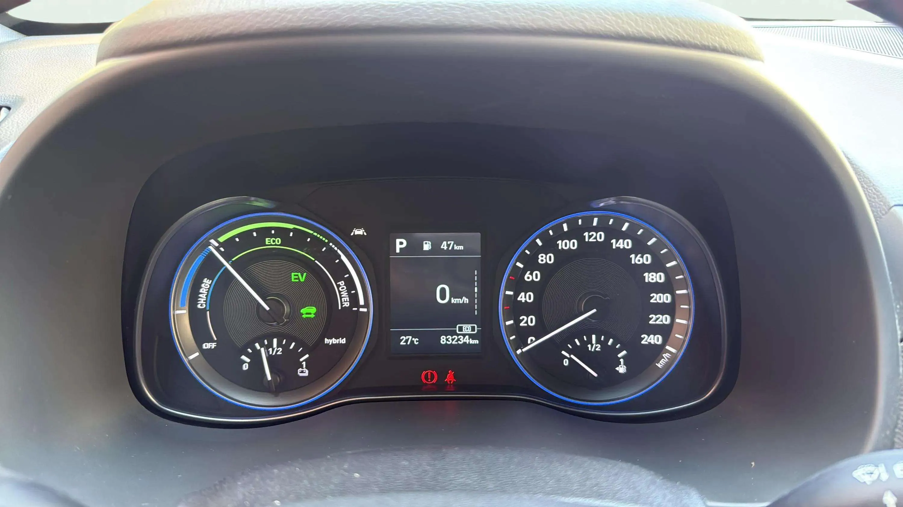 Hyundai Kona 1.6 GDI HEV Tecno Red DCT - foto 19