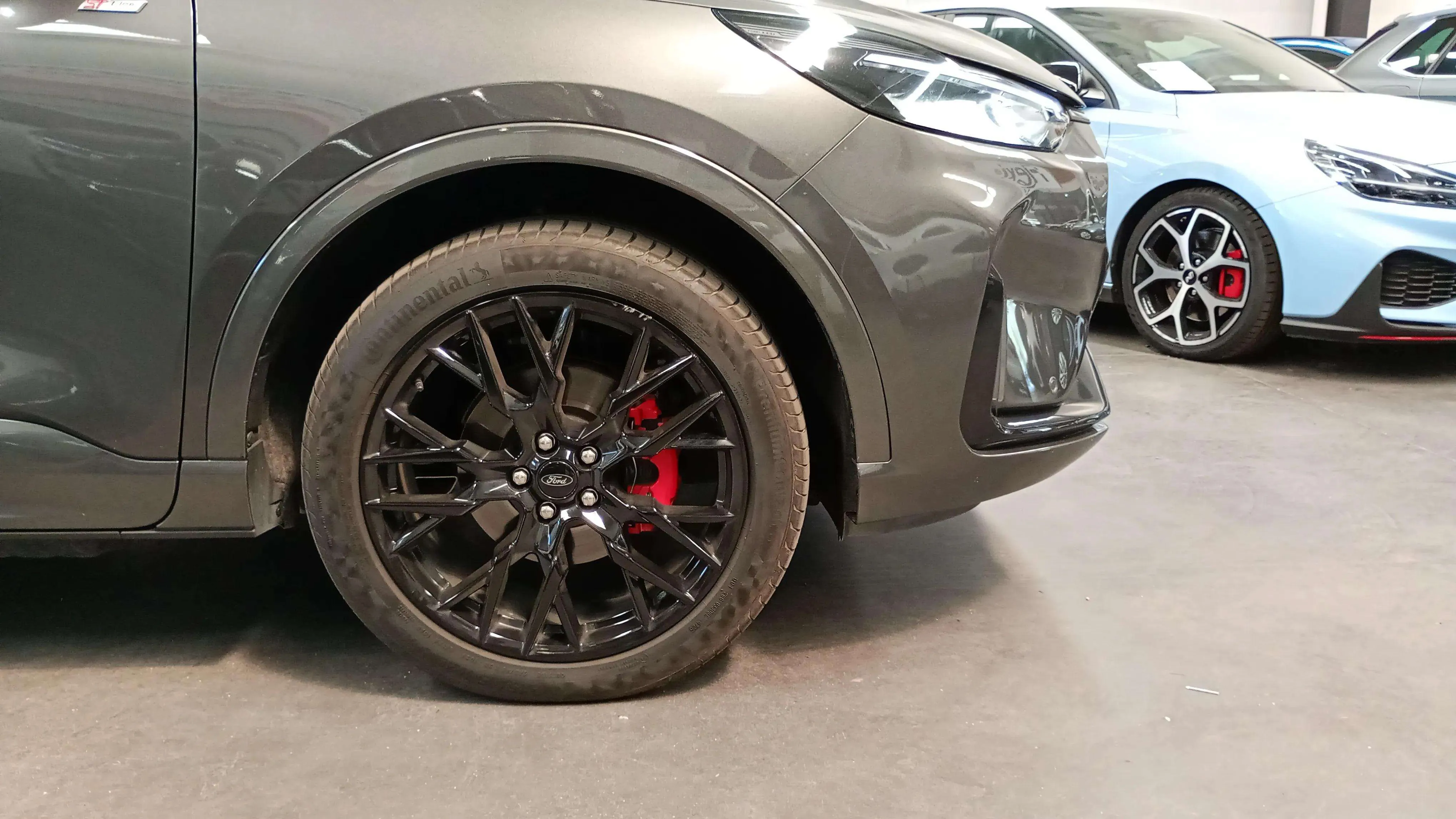 Ford Kuga ST-Line X 2.5 Duratec PHEV - foto 9
