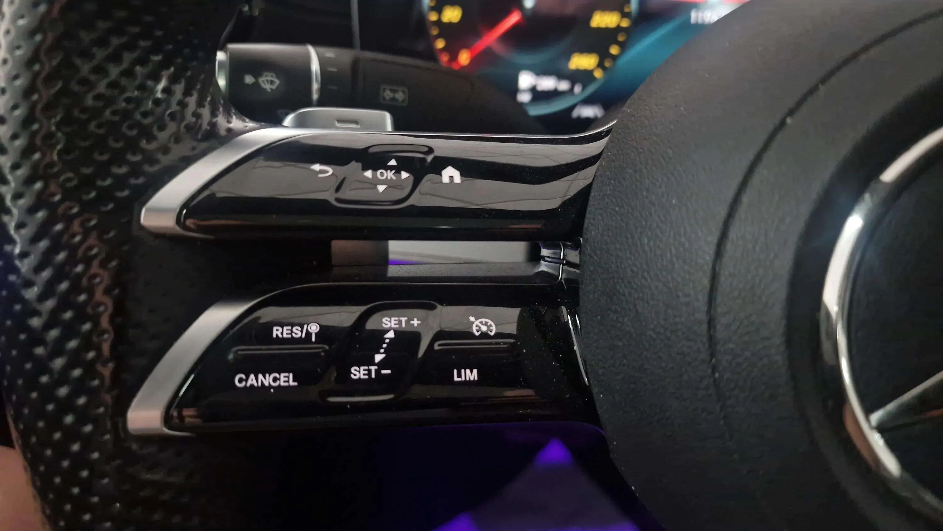 Mercedes-Benz Clase E E 220 d - foto 18