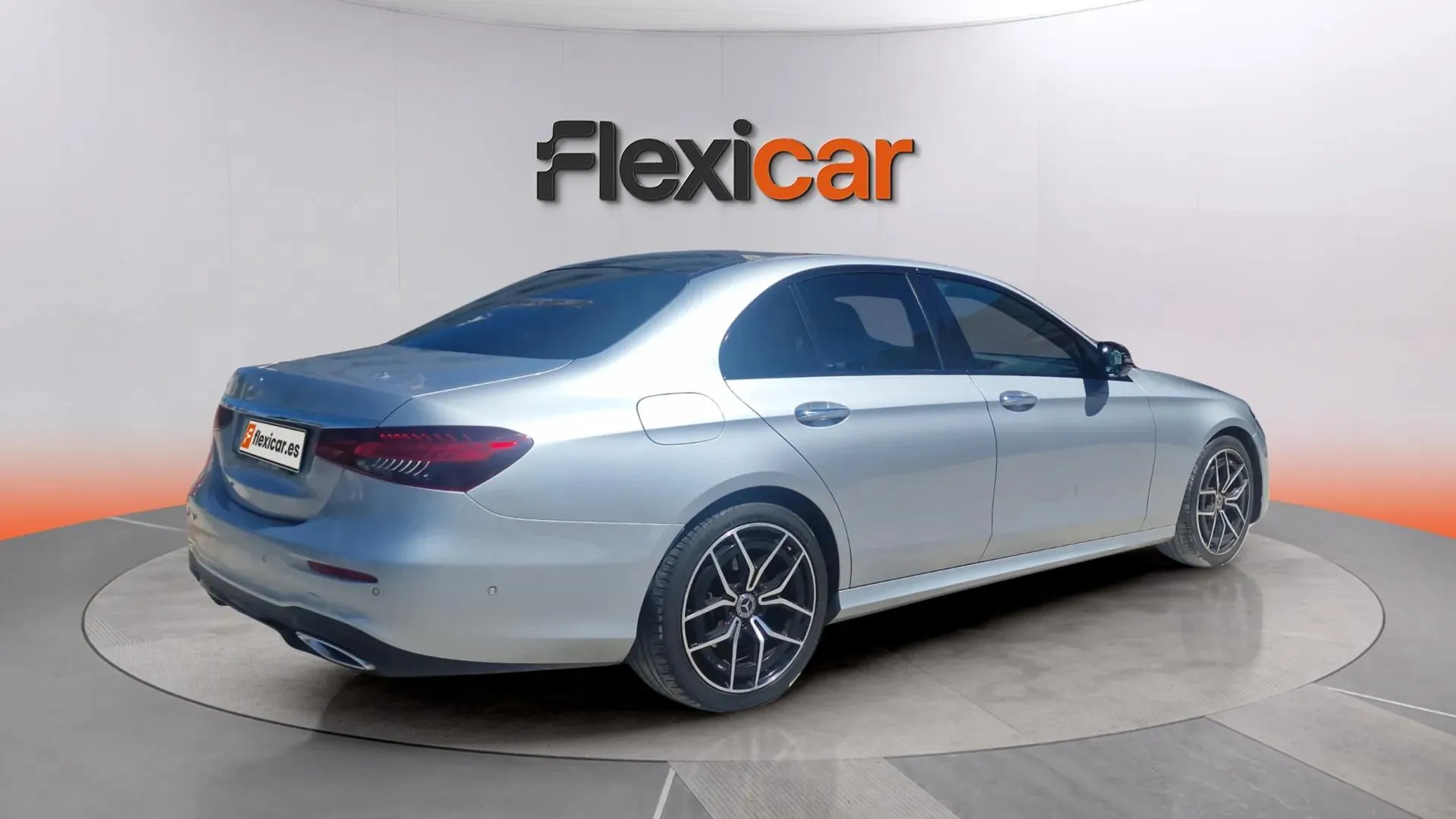 Mercedes-Benz Clase E E 220 d - foto 7