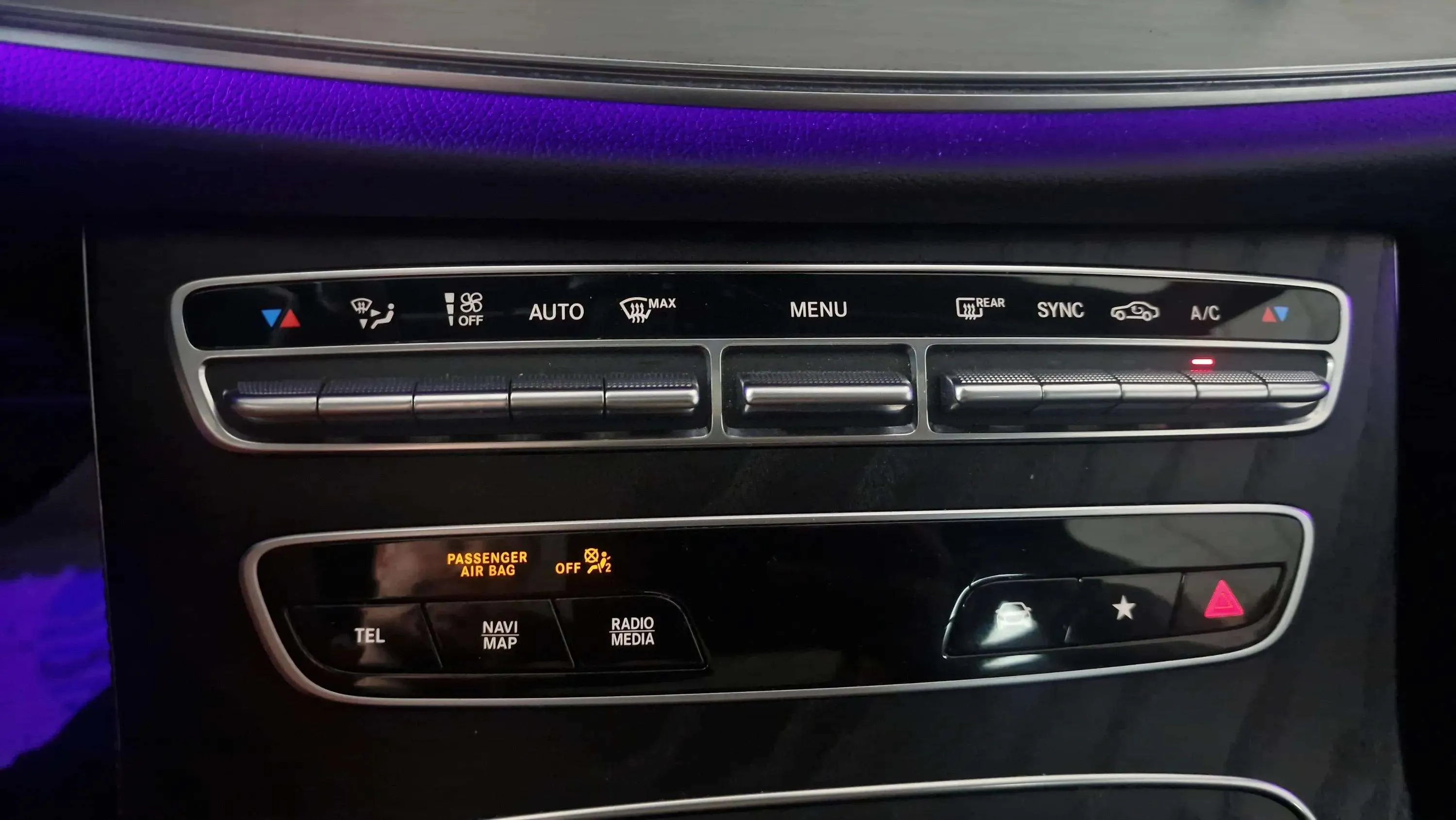 Mercedes-Benz Clase E E 220 d - foto 22
