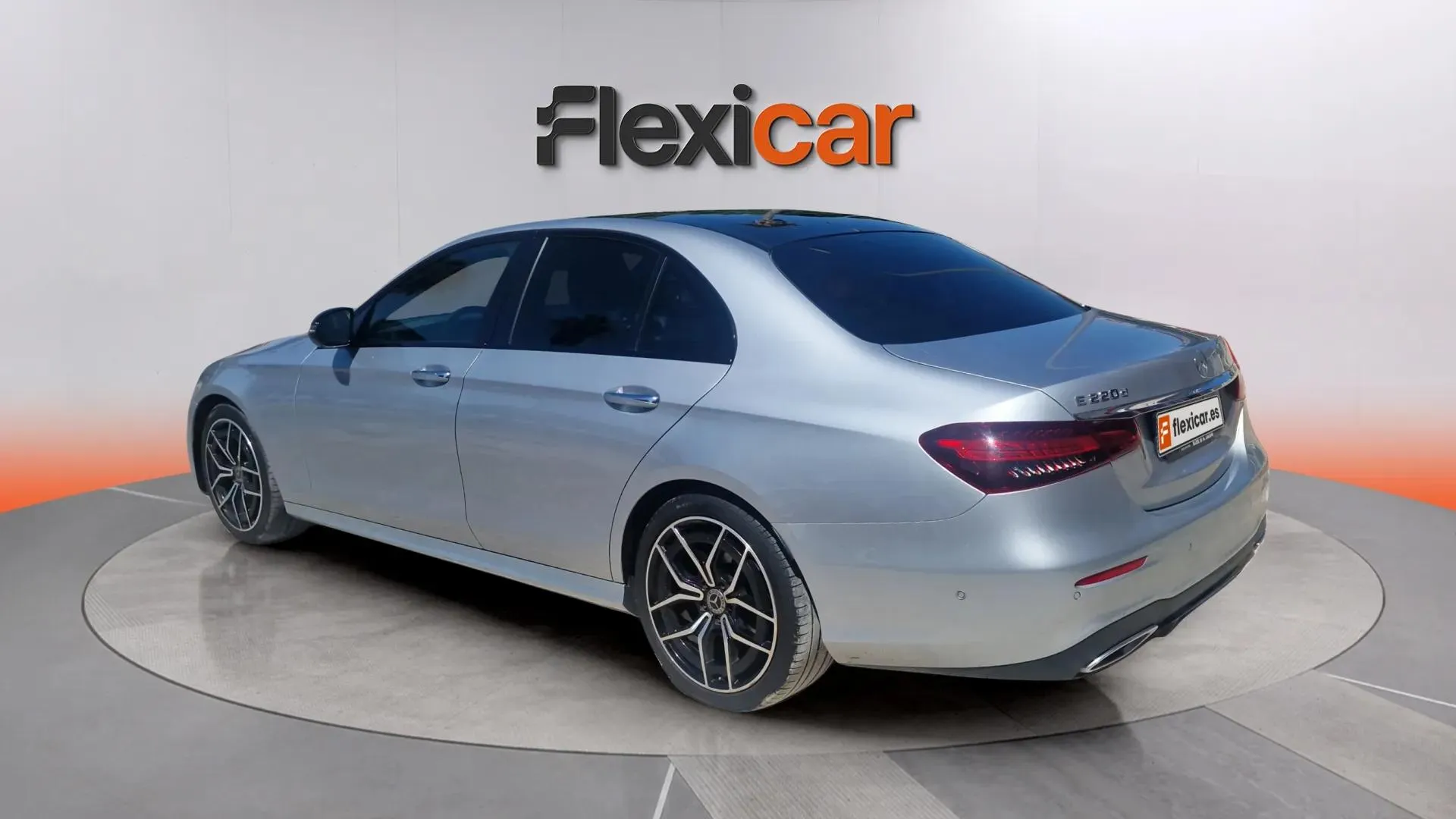 Mercedes-Benz Clase E E 220 d - foto 5