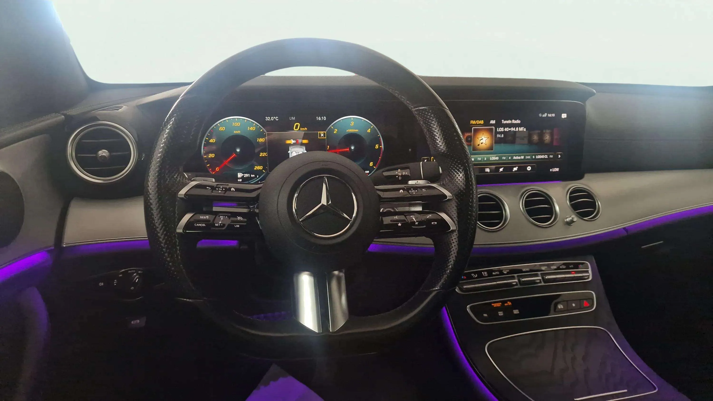 Mercedes-Benz Clase E E 220 d - foto 11