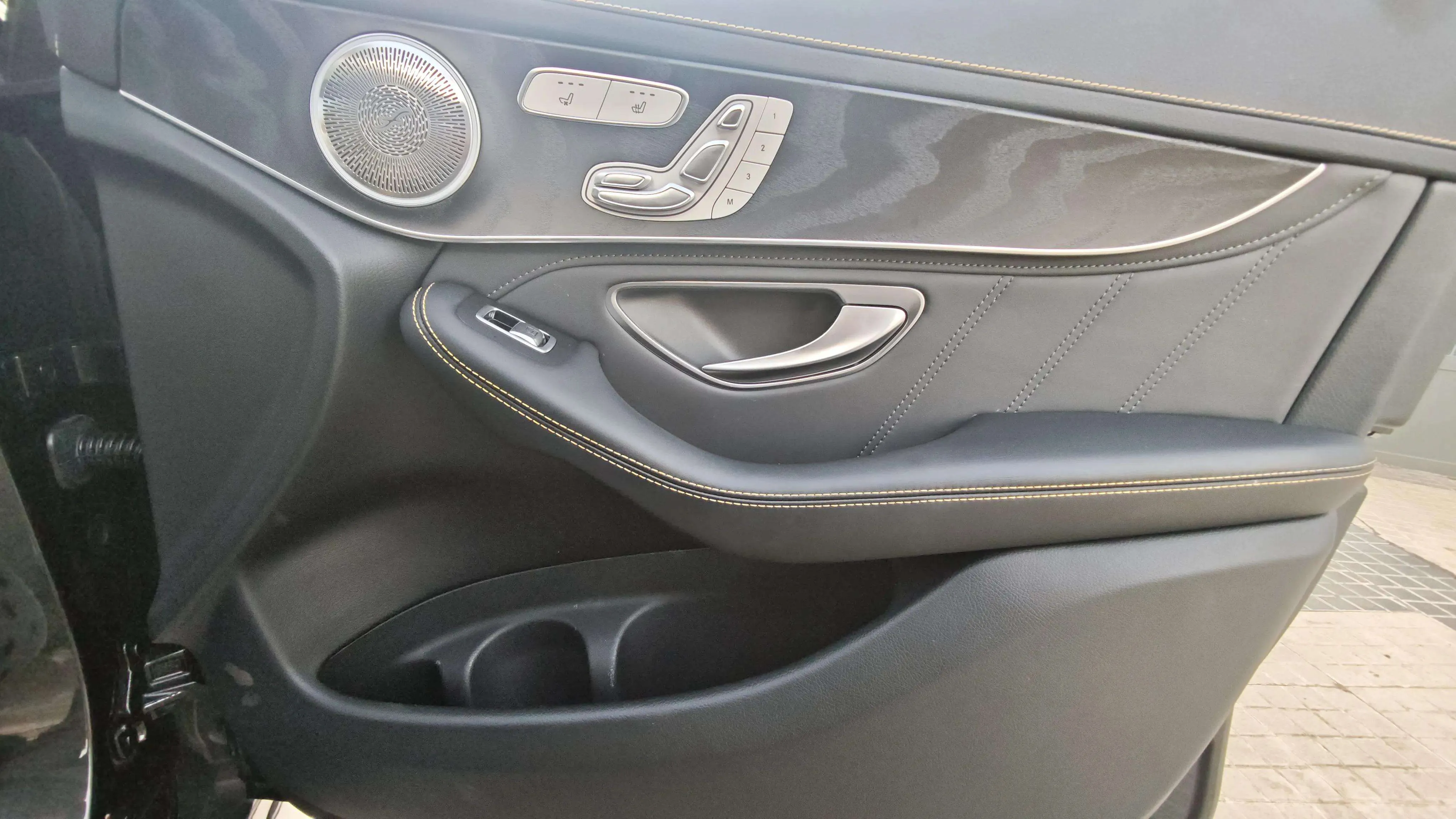 Mercedes-Benz GLC Mercedes-AMG GLC 63 4MATIC+ - foto 18