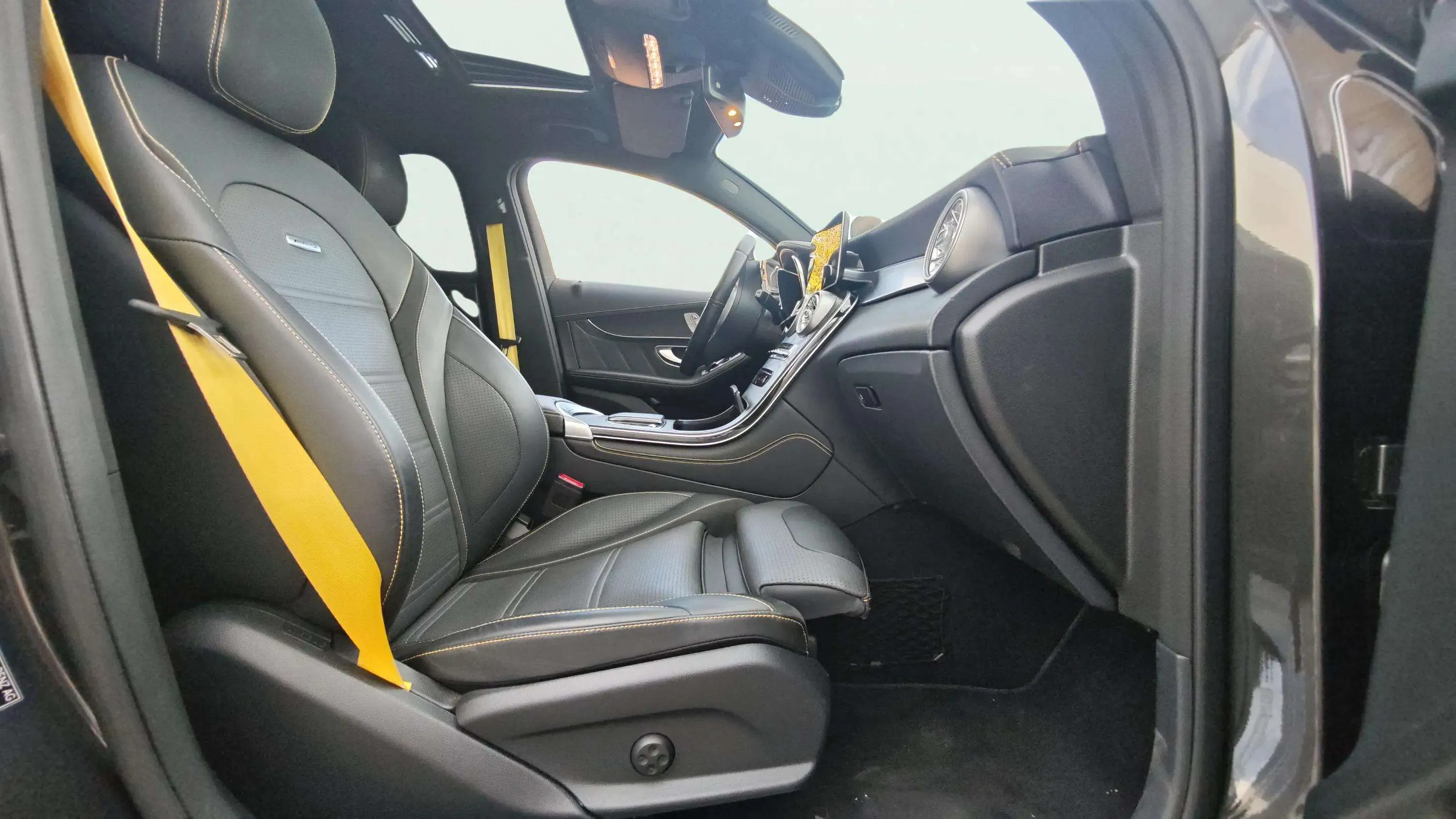 Mercedes-Benz GLC Mercedes-AMG GLC 63 4MATIC+ - foto 9