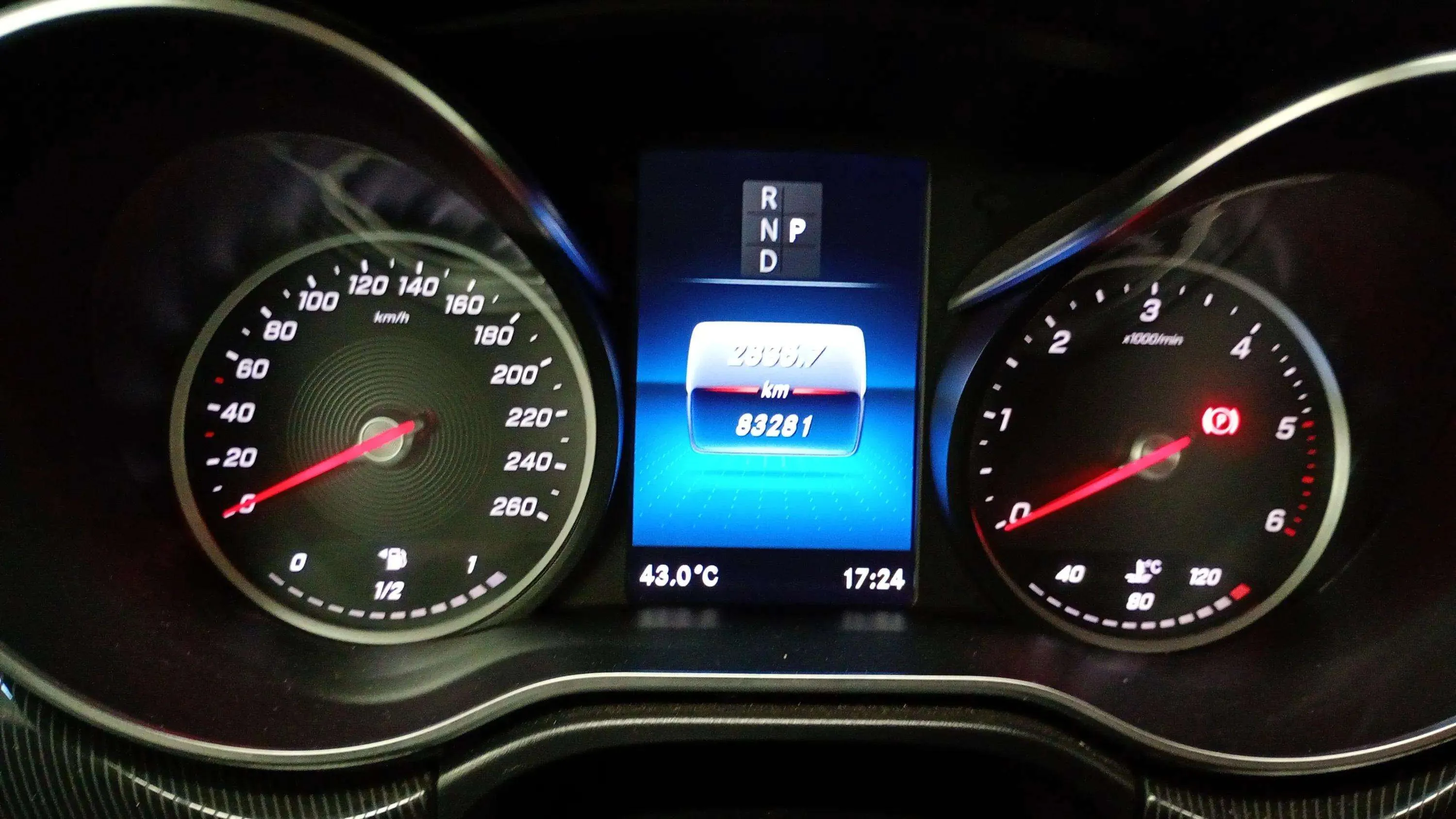 Mercedes-Benz Clase V 220 d Avantgarde Compacto - foto 13