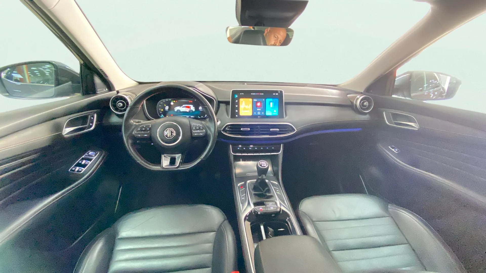 MG HS 1.5 Turbo GDI Luxury - foto 13