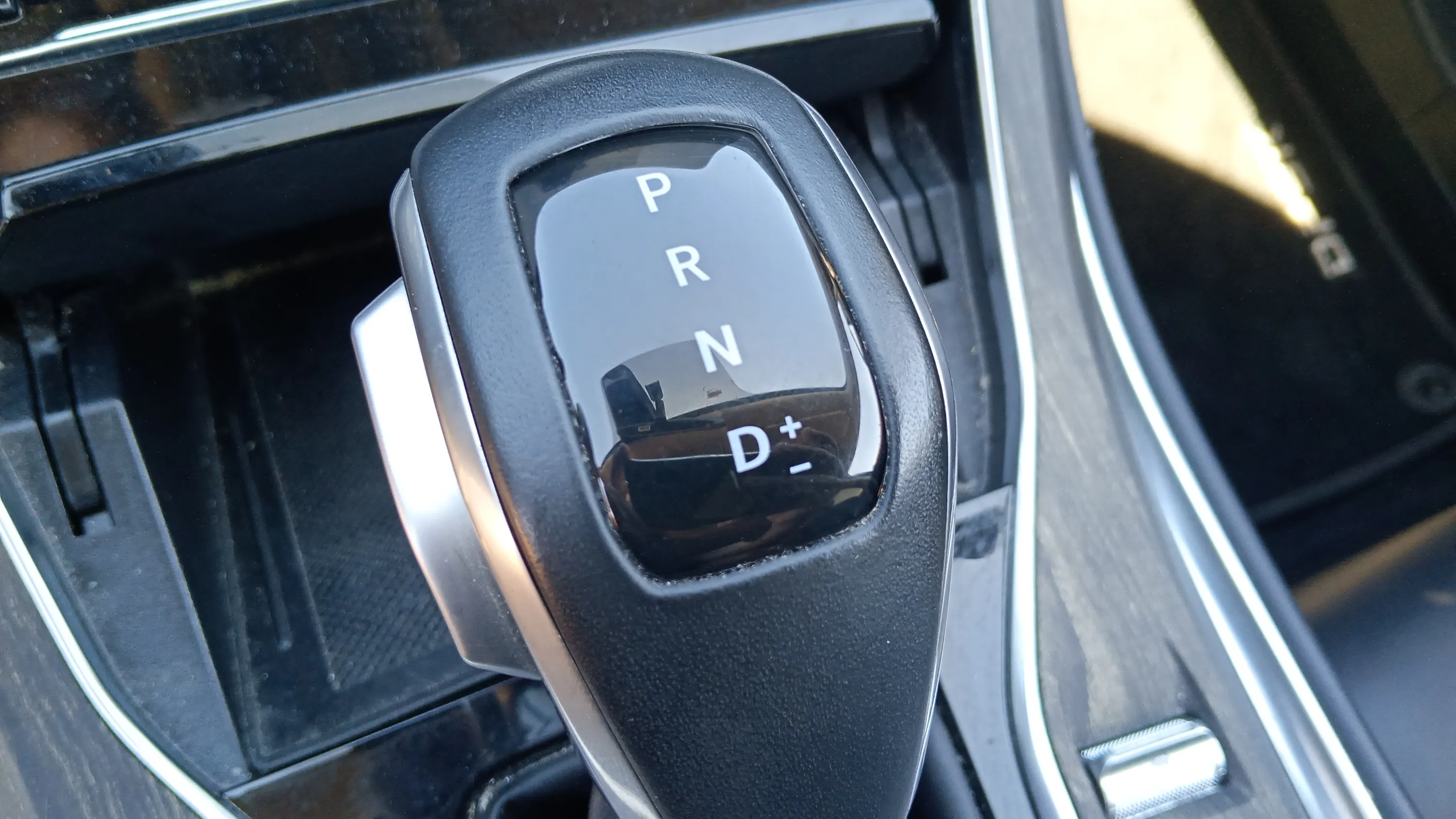 DFSK 580 1.5 T Luxury - foto 17