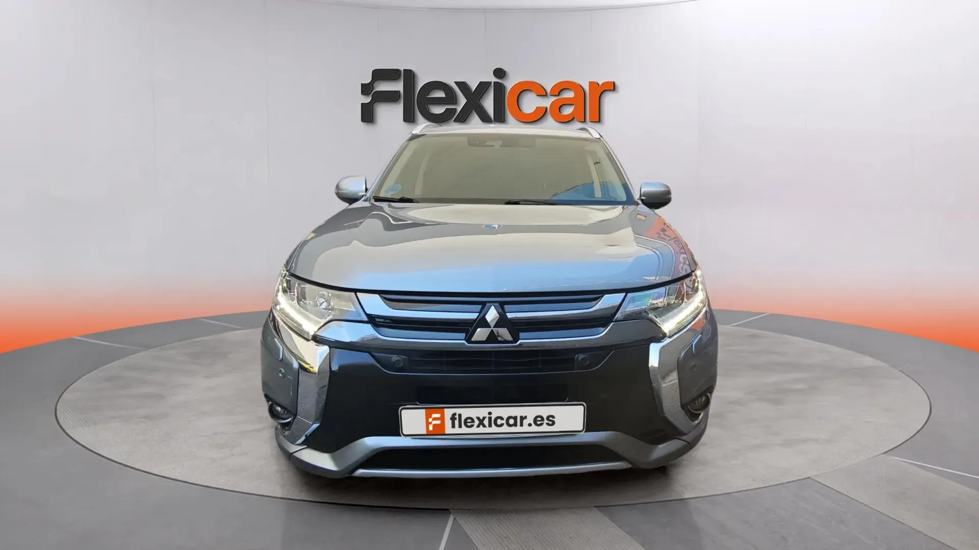 Mitsubishi Outlander 2.0 PHEV Kaiteki 4WD - foto 2