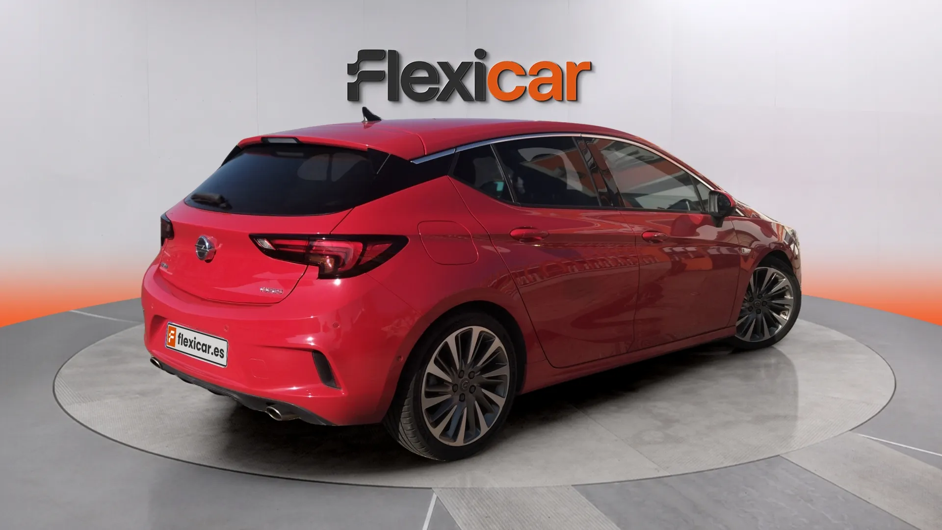 Opel Astra 1.6 Turbo GSi Line - foto 5