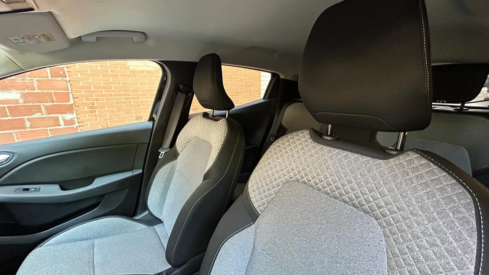 Renault Clio Equilibre TCe - foto 5