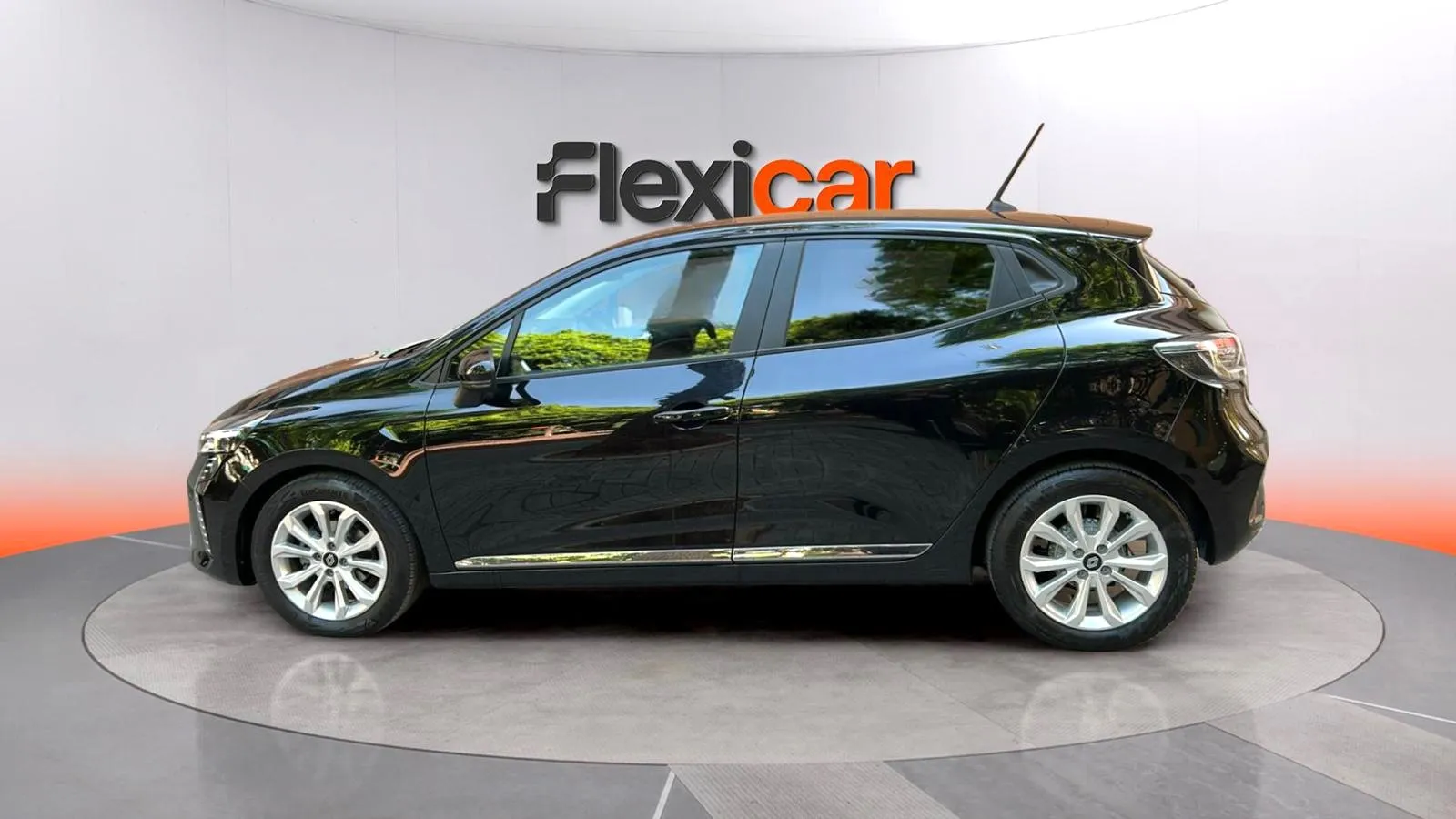 Renault Clio Equilibre TCe - foto 3