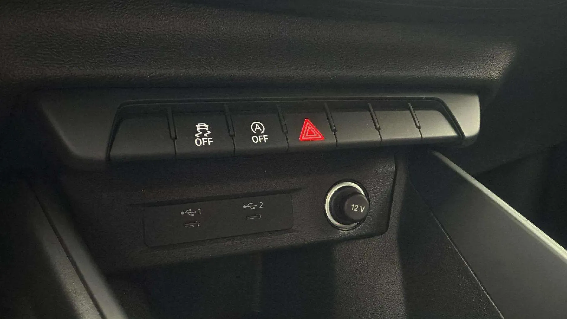 Audi A1 Sportback Adrenalin 25 TFSI - foto 19