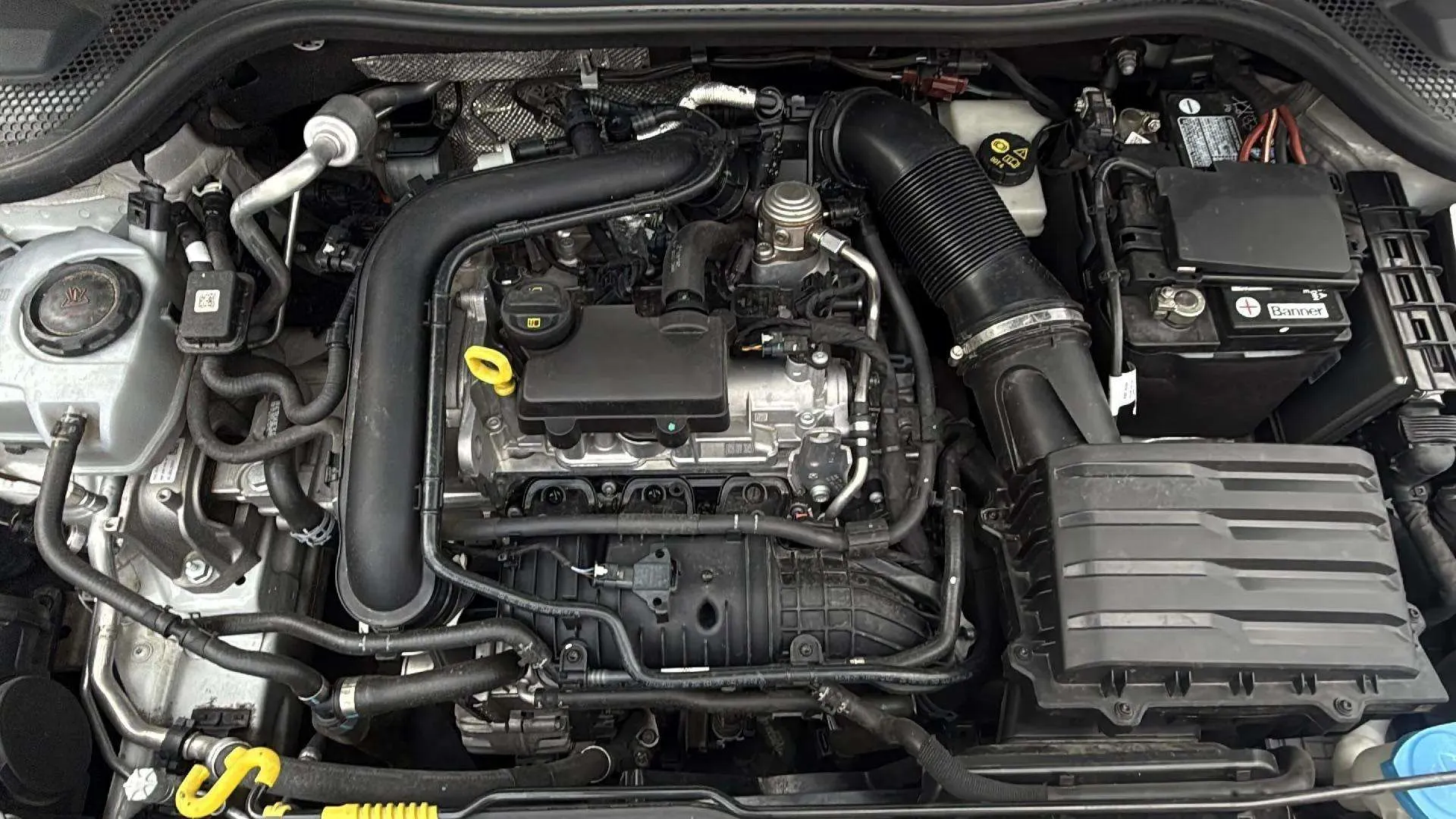 Audi A1 Sportback Adrenalin 25 TFSI - foto 23