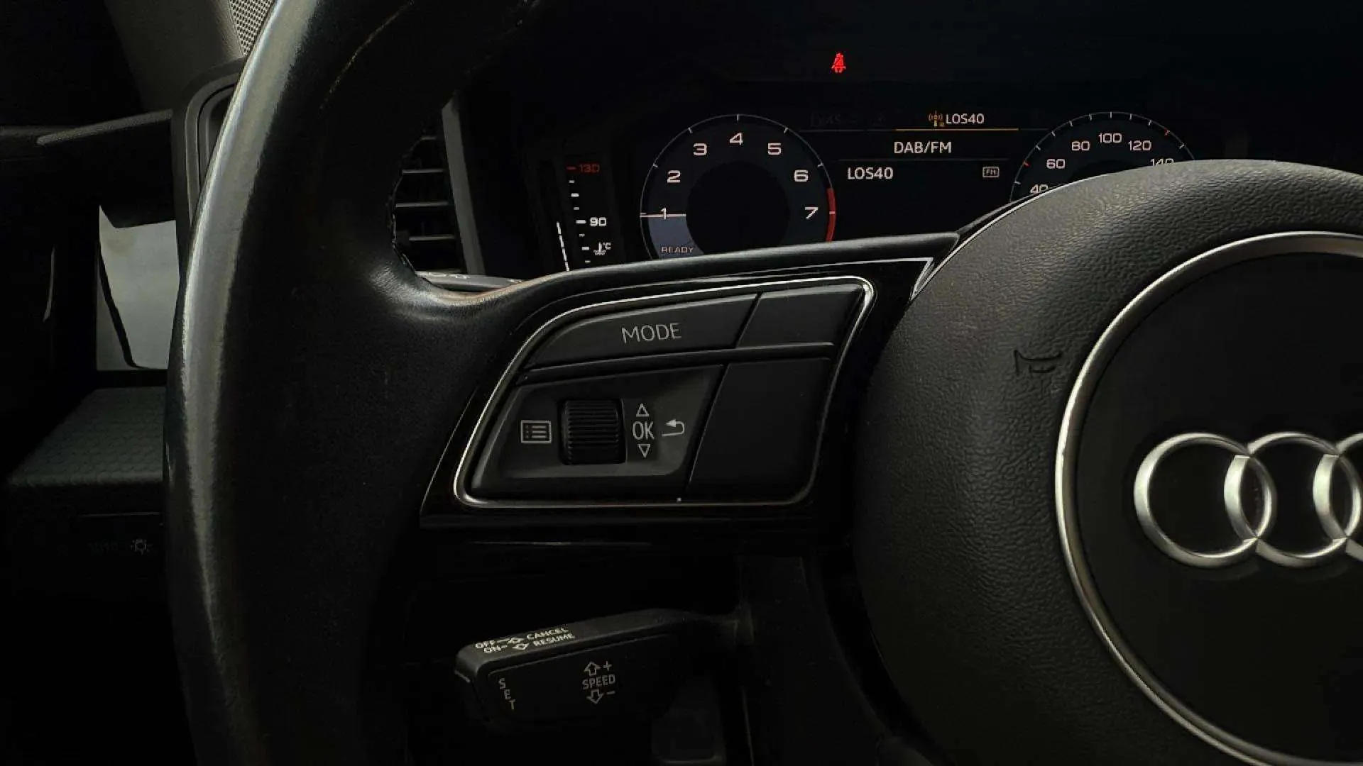 Audi A1 Sportback Adrenalin 25 TFSI - foto 11