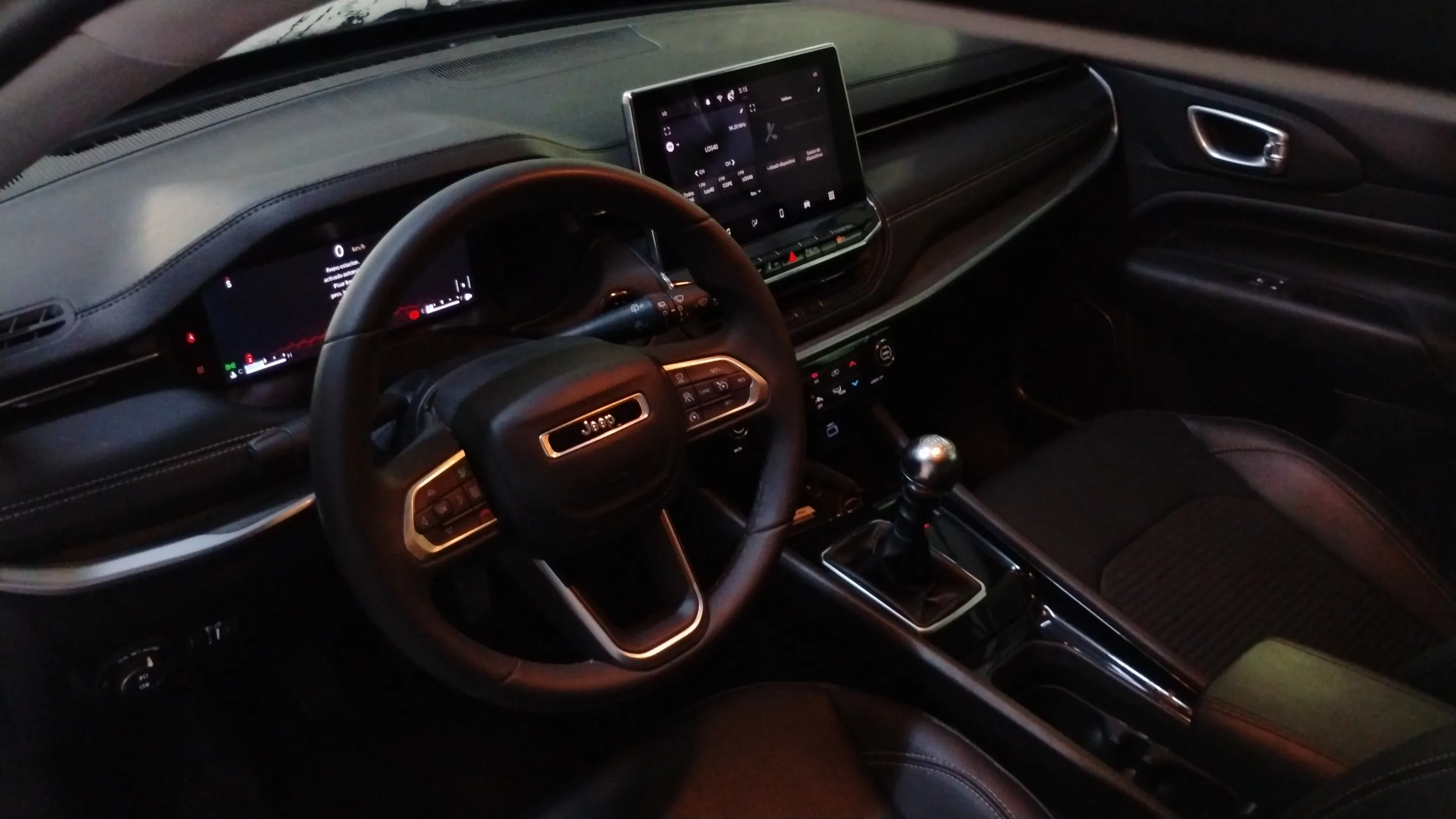 Jeep Compass 1.3 Gse T4 Limited FWD - foto 13
