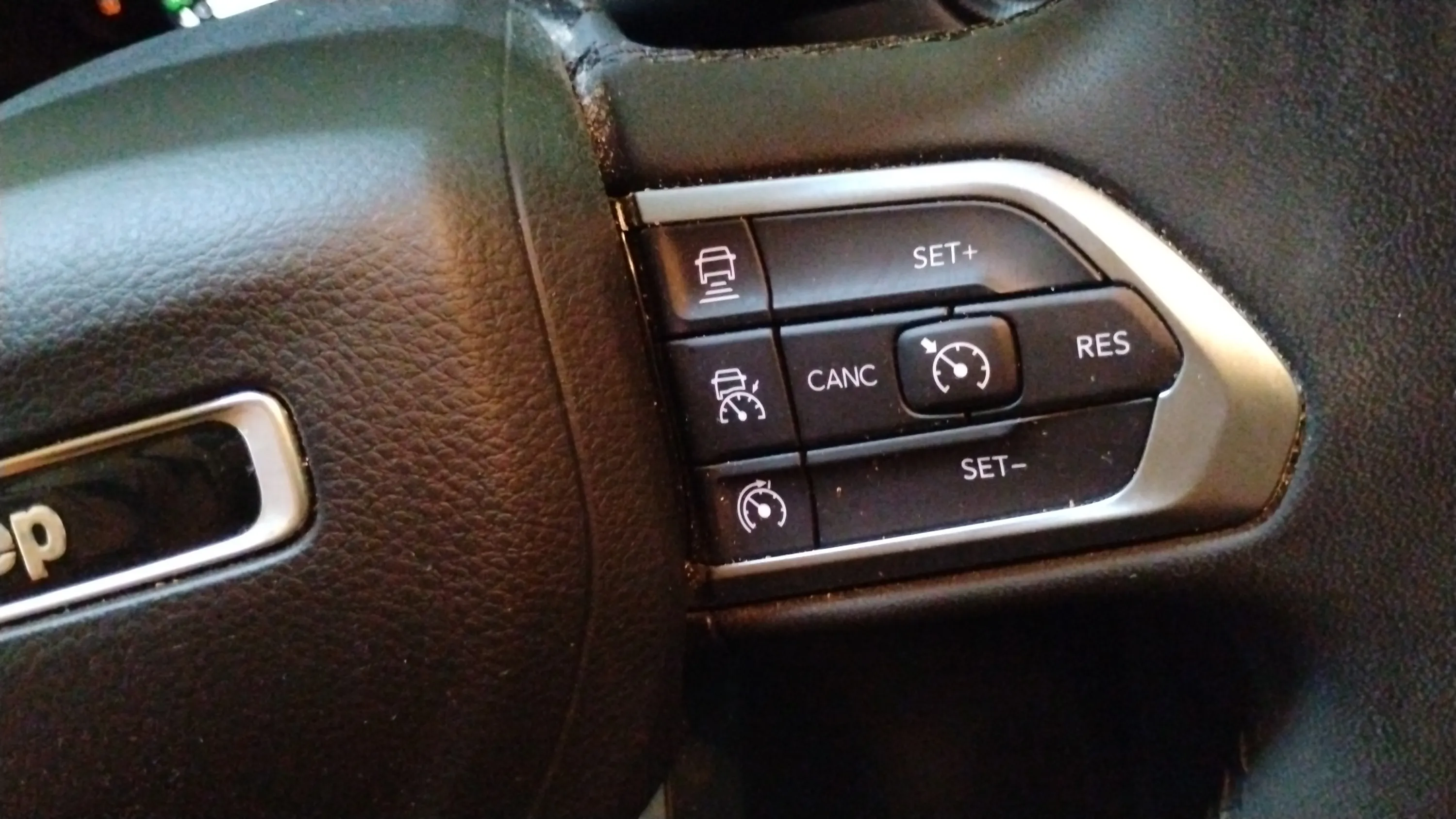 Jeep Compass 1.3 Gse T4 Limited FWD - foto 11