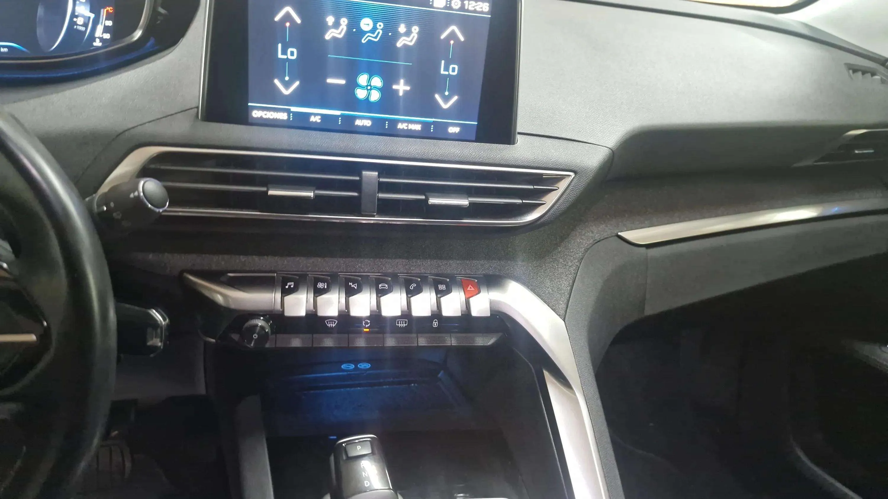 Peugeot 3008 1.2 PureTech Active EAT8 - foto 15