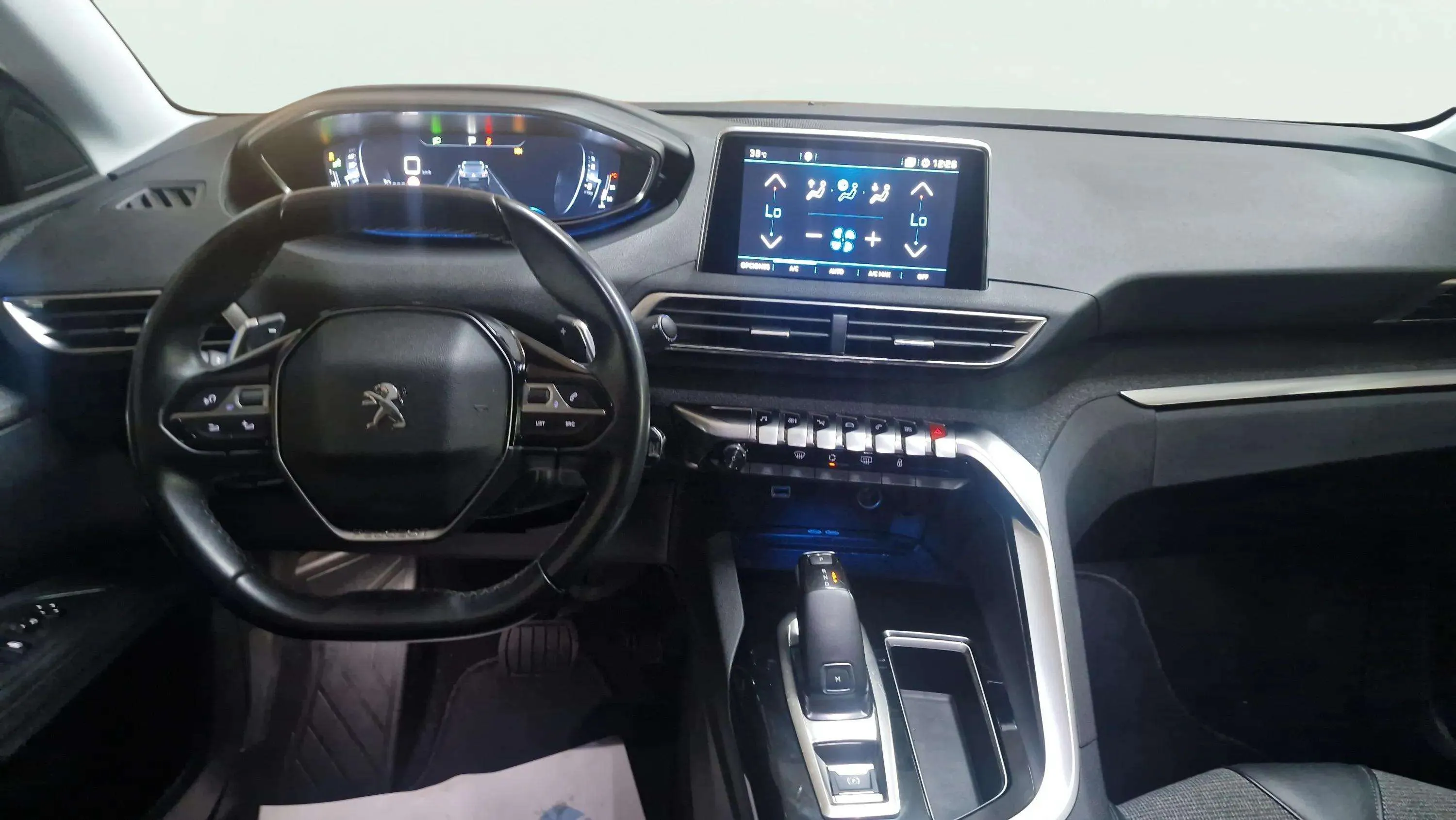 Peugeot 3008 1.2 PureTech Active EAT8 - foto 13