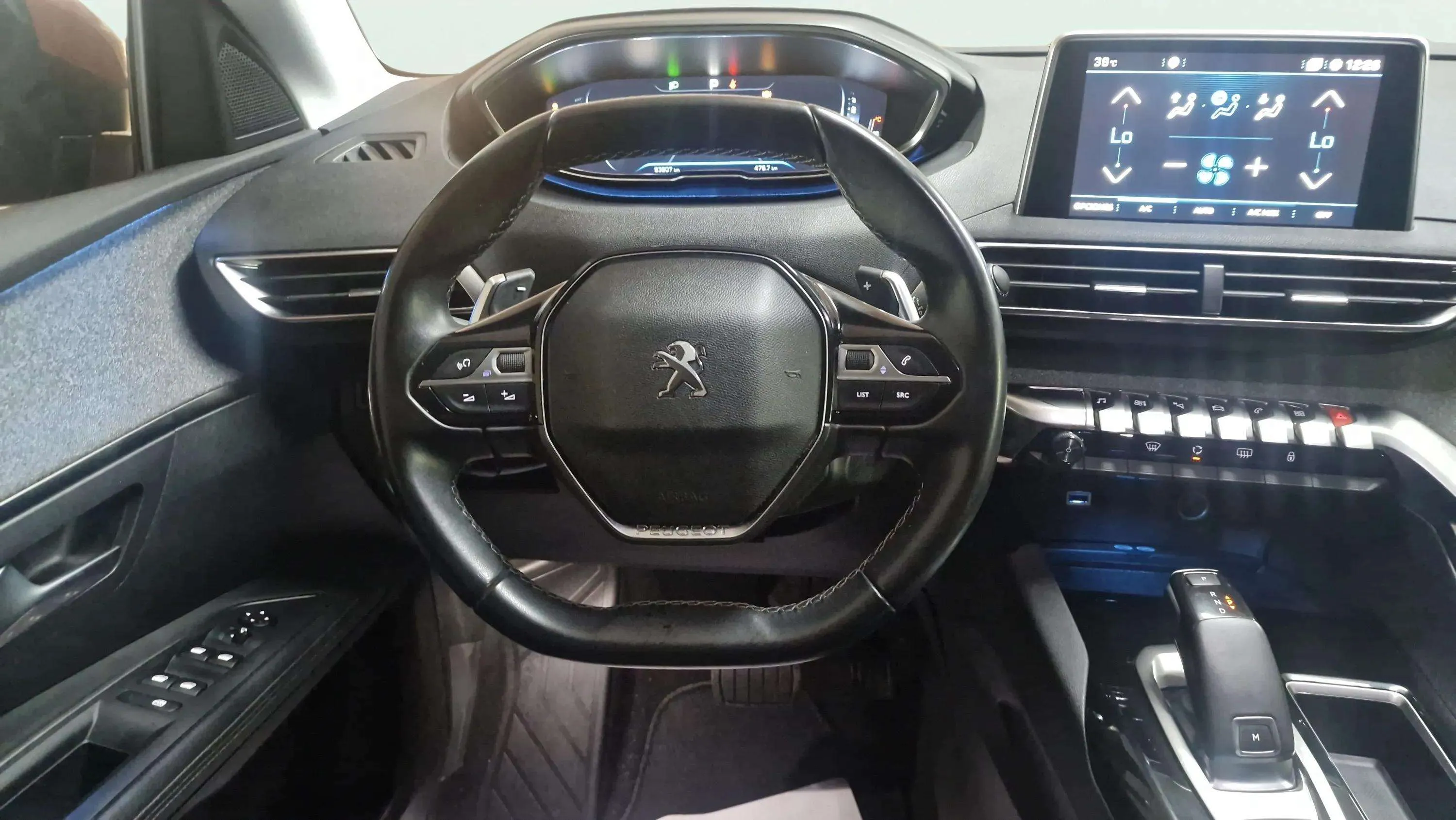 Peugeot 3008 1.2 PureTech Active EAT8 - foto 14