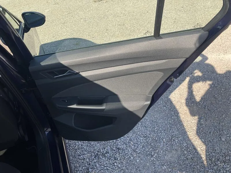 Volkswagen Golf 1.0 TSI - foto 18