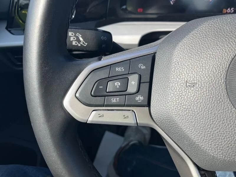 Volkswagen Golf 1.0 TSI - foto 30