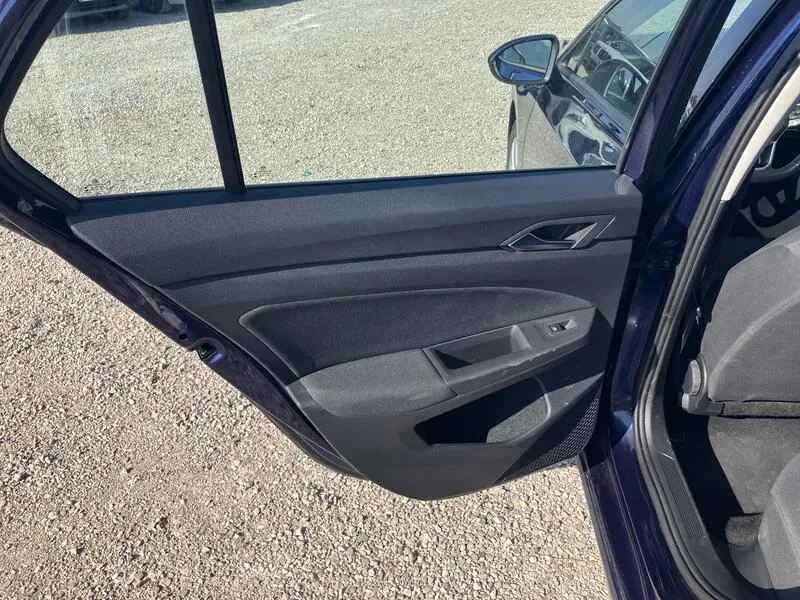 Volkswagen Golf 1.0 TSI - foto 21