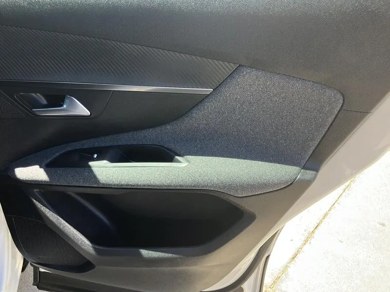 Peugeot 3008 1.2 PureTech Active Pack - foto 32