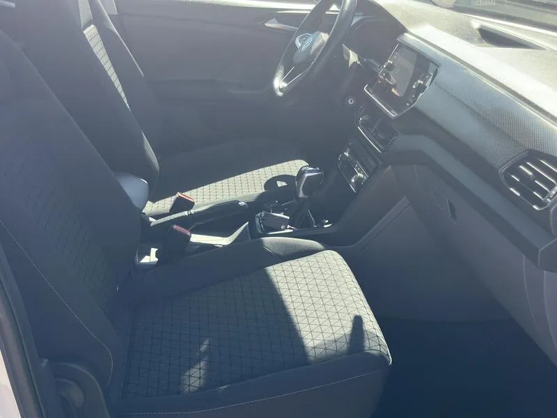 Volkswagen T-Cross 1.0 TSI Advance - foto 29