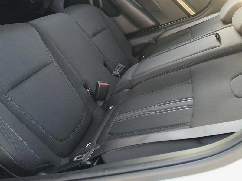 Hyundai Tucson 1.6 CRDi Maxx - foto 34