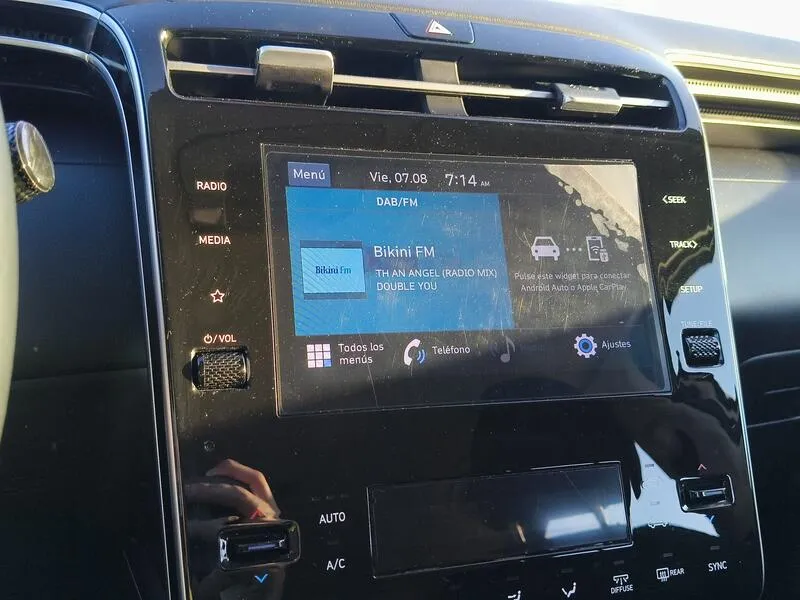 Hyundai Tucson 1.6 CRDi Maxx - foto 11