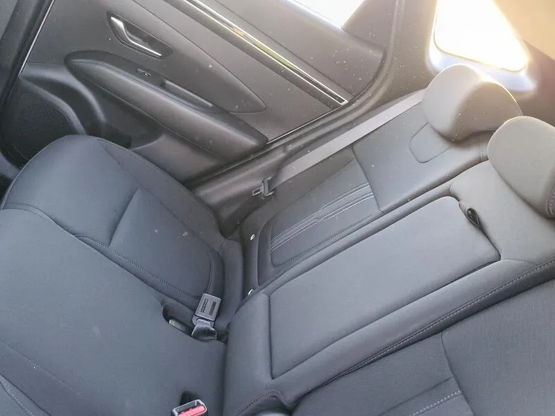 Hyundai Tucson 1.6 CRDi Maxx - foto 33