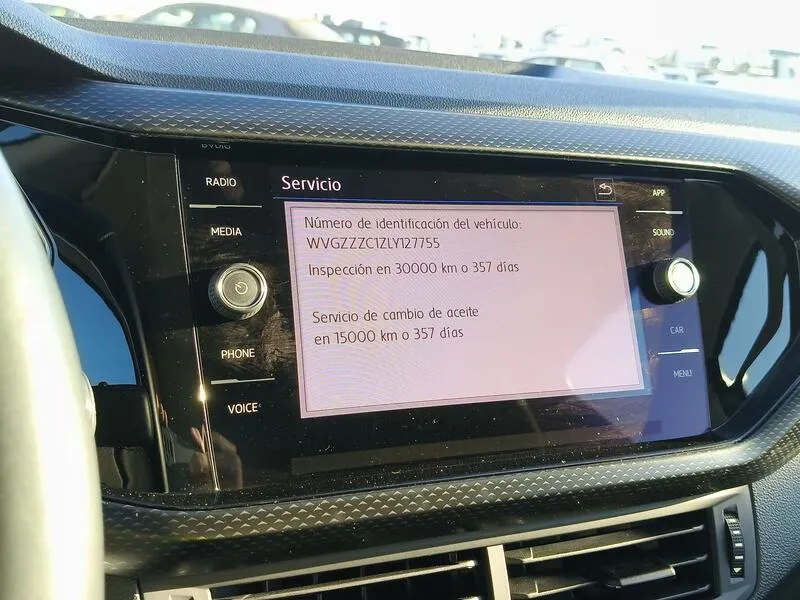 Volkswagen T-Cross 1.0 TSI Advance - foto 18