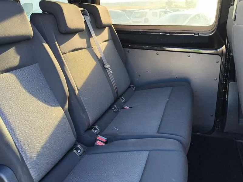 Peugeot Expert BlueHDi Standard - foto 39