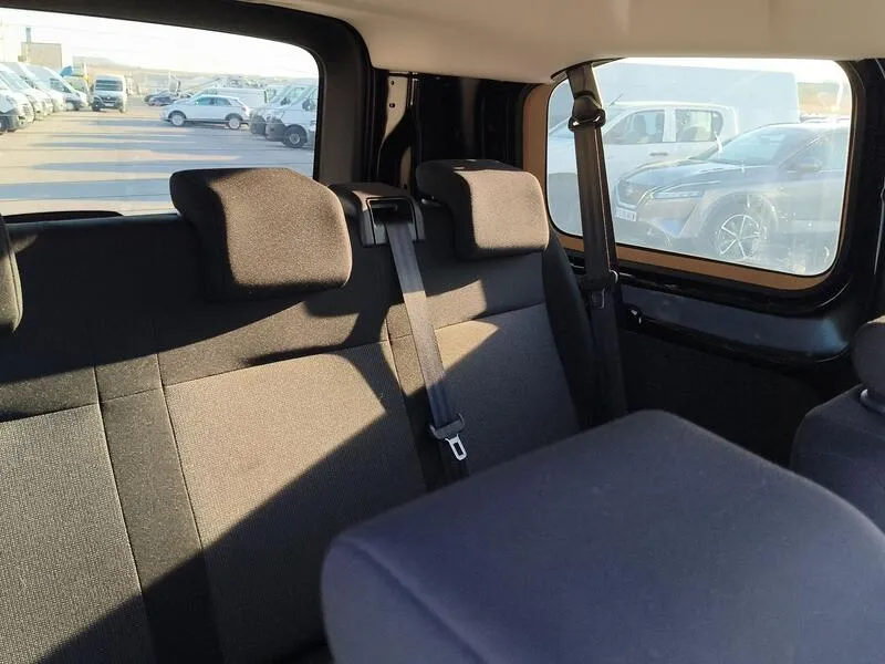 Peugeot Expert BlueHDi Standard - foto 40