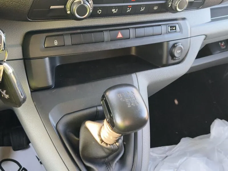 Peugeot Expert BlueHDi Standard - foto 12