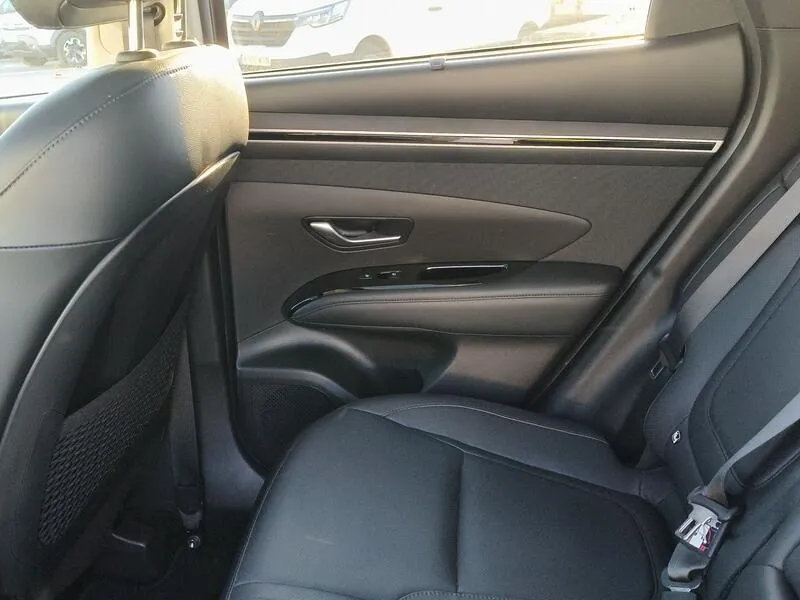 Hyundai Tucson 1.6 T-GDi Style - foto 31