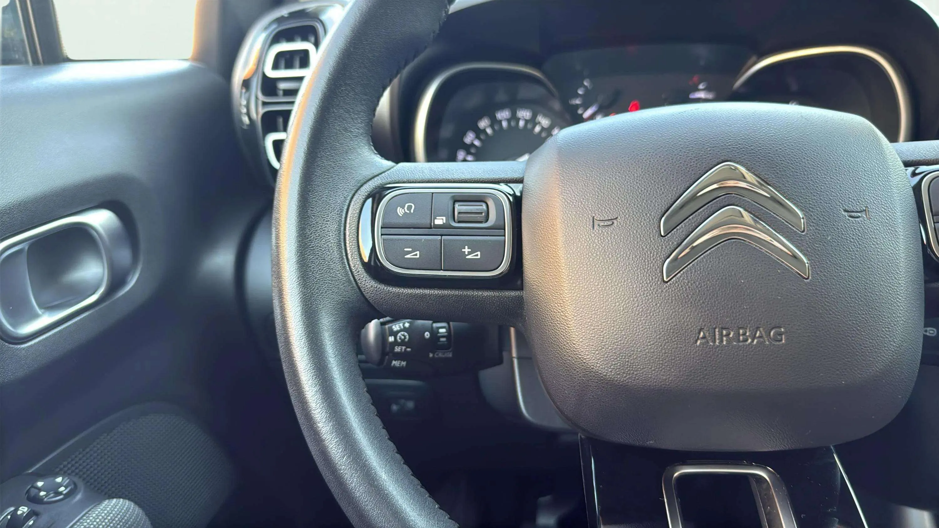 Citroën C3 Aircross PureTech Live - foto 18