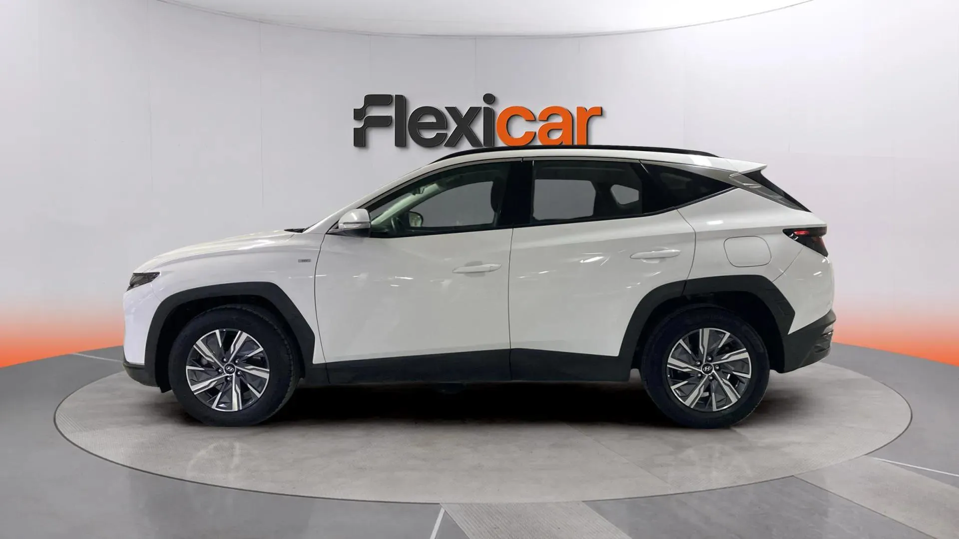 Hyundai Tucson 1.6 CRDi 48V Maxx - foto 4
