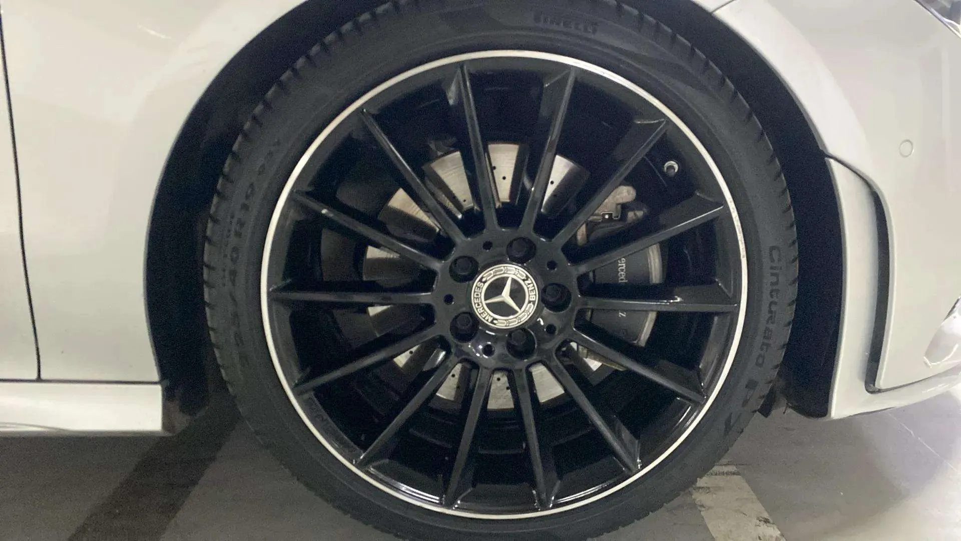 Mercedes-Benz CLA 200 D DCT - foto 30