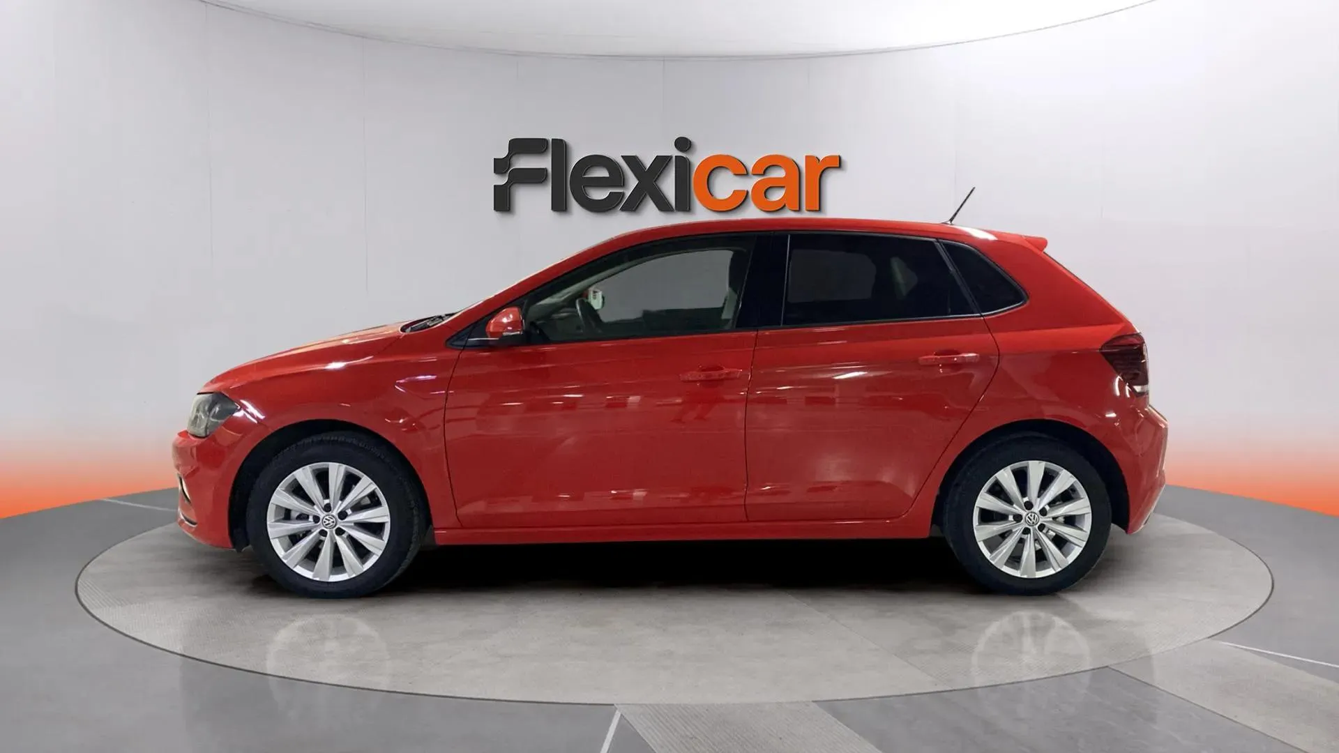 Volkswagen Polo 1.0 - foto 4