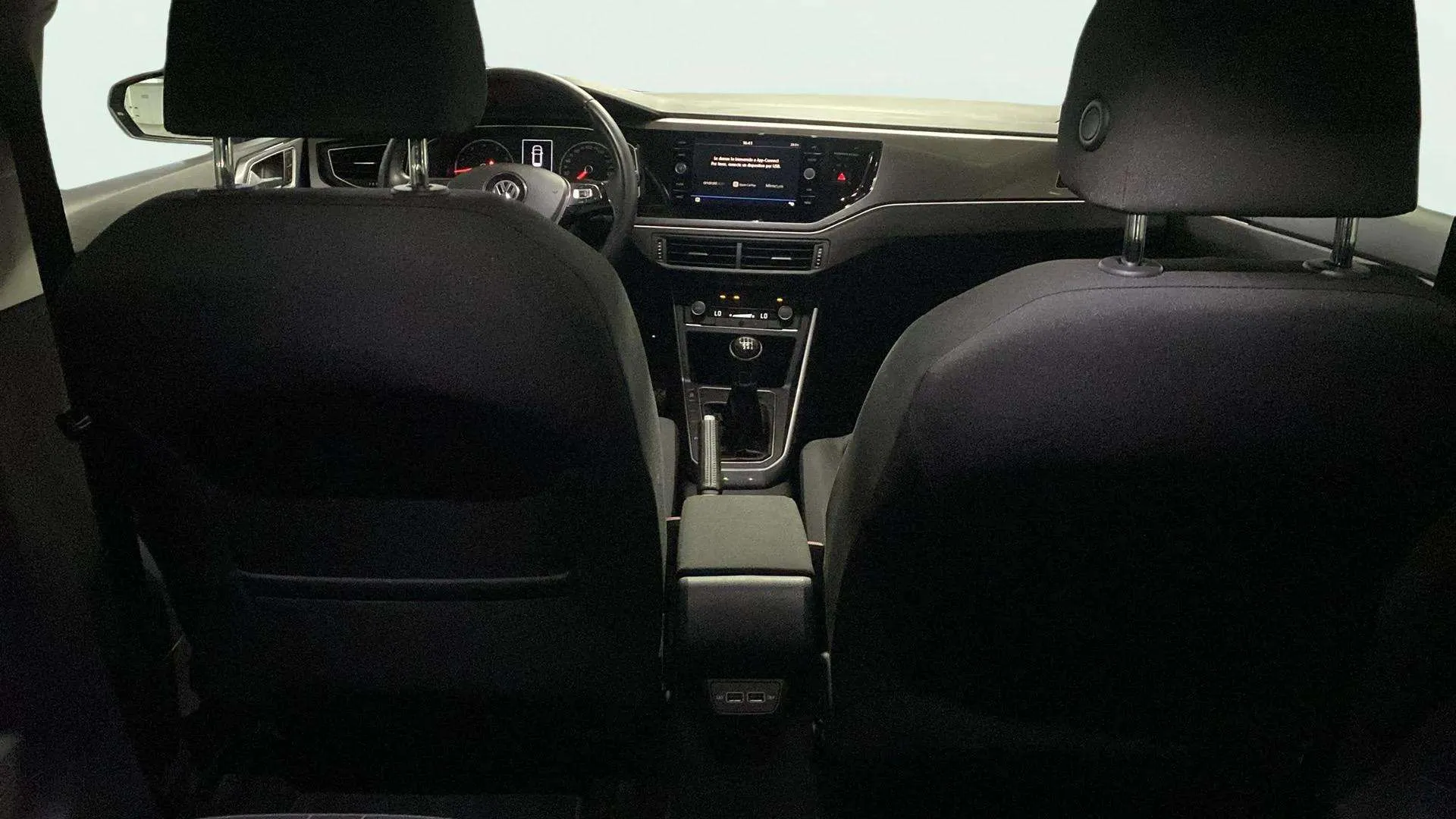 Volkswagen Polo 1.0 - foto 26