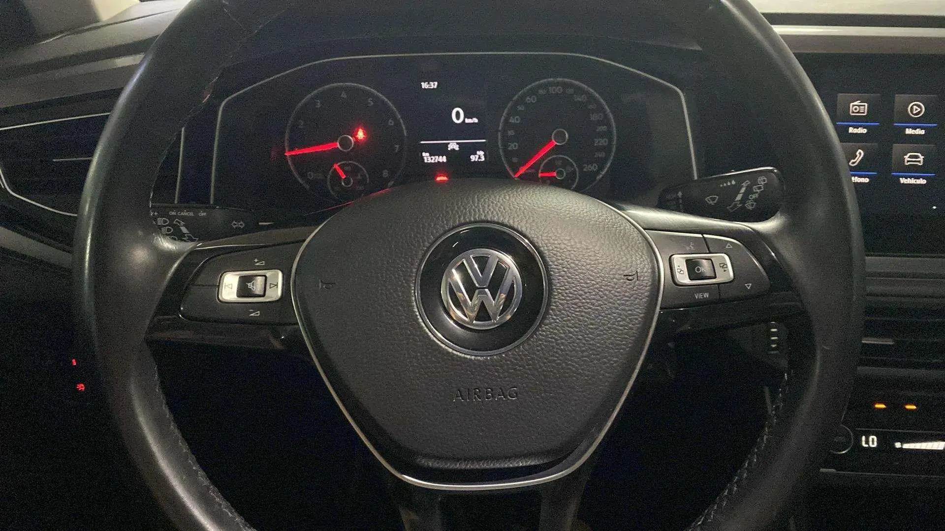 Volkswagen Polo 1.0 - foto 10
