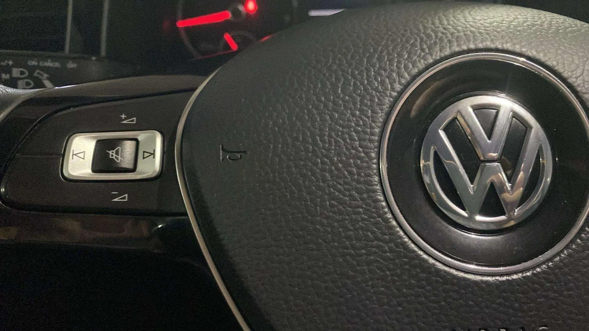 Volkswagen Polo 1.0 - foto 11